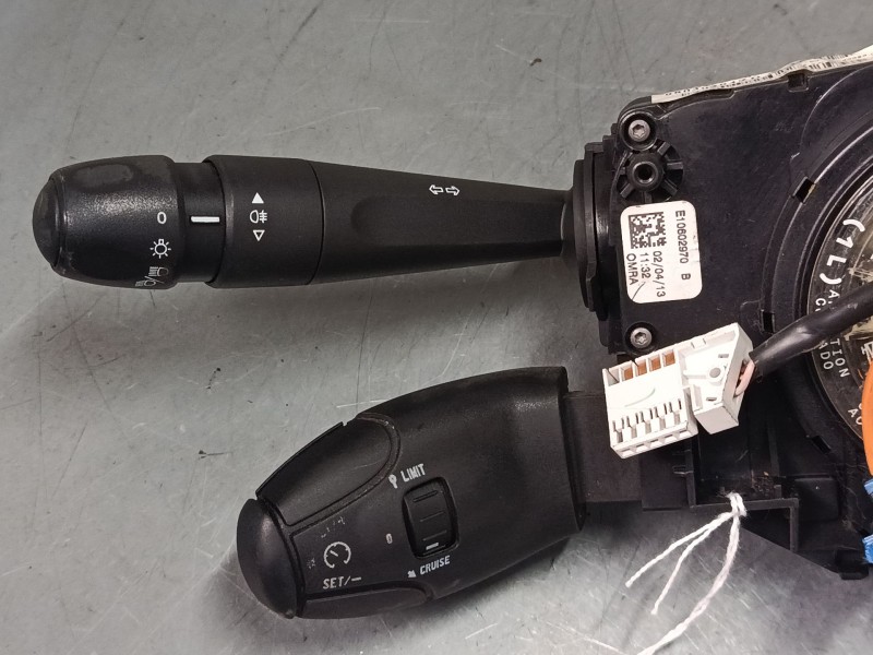 Recambio de mando luces para peugeot 208 i (ca_, cc_) 1.2 vti 82 referencia OEM IAM 98030394ZD  