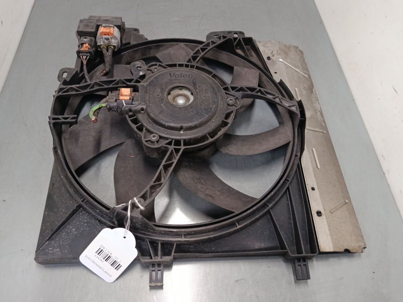 Recambio de electroventilador para peugeot 208 i (ca_, cc_) 1.2 vti 82 referencia OEM IAM   
