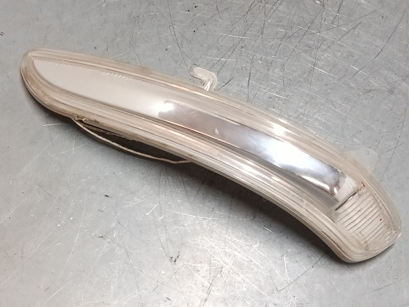 Recambio de intermitente retrovisor izquierdo para peugeot 208 i (ca_, cc_) 1.2 vti 82 referencia OEM IAM   