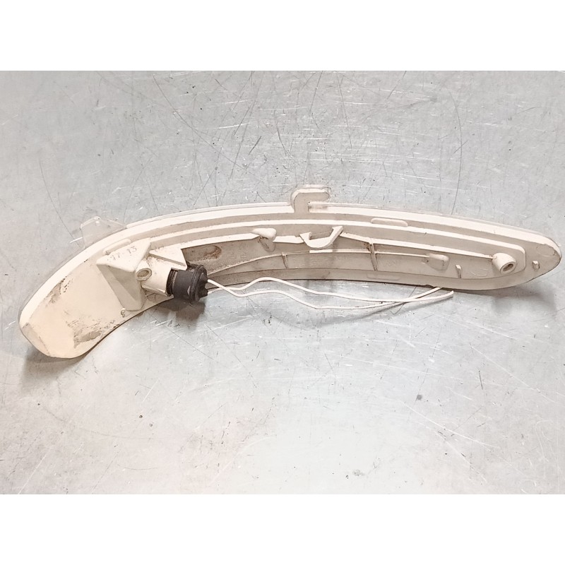 Recambio de intermitente retrovisor izquierdo para peugeot 208 i (ca_, cc_) 1.2 vti 82 referencia OEM IAM   