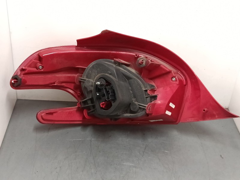 Recambio de piloto trasero derecho para peugeot 208 i (ca_, cc_) 1.4 hdi referencia OEM IAM 9672628380  