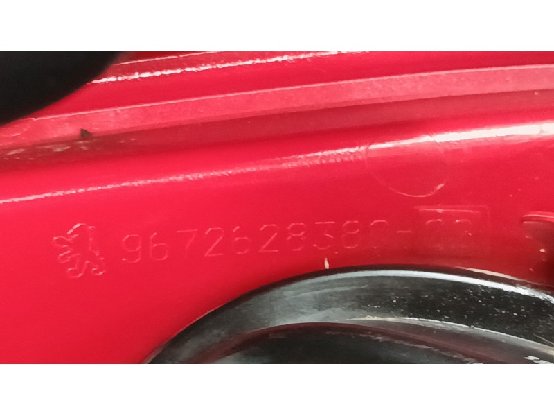Recambio de piloto trasero derecho para peugeot 208 i (ca_, cc_) 1.4 hdi referencia OEM IAM 9672628380  