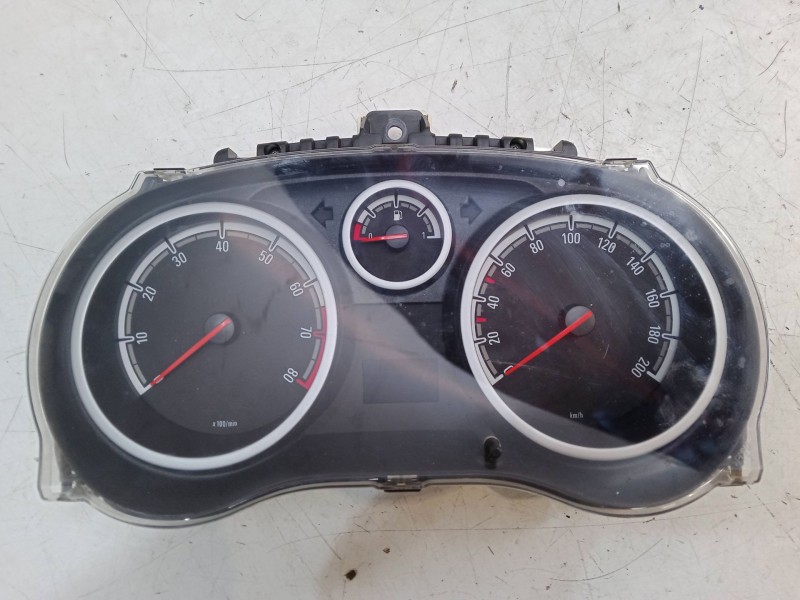 Recambio de cuadro instrumentos para opel corsa d (s07) 1.4 (l08, l68) referencia OEM IAM P0013264267  28120245-3