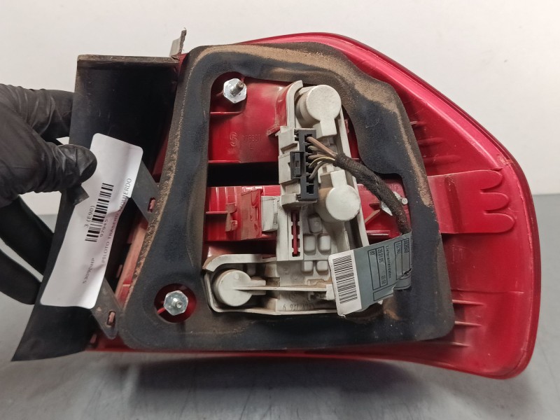 Recambio de piloto trasero izquierdo para bmw 3 (e90) 320 d referencia OEM IAM 6937457  