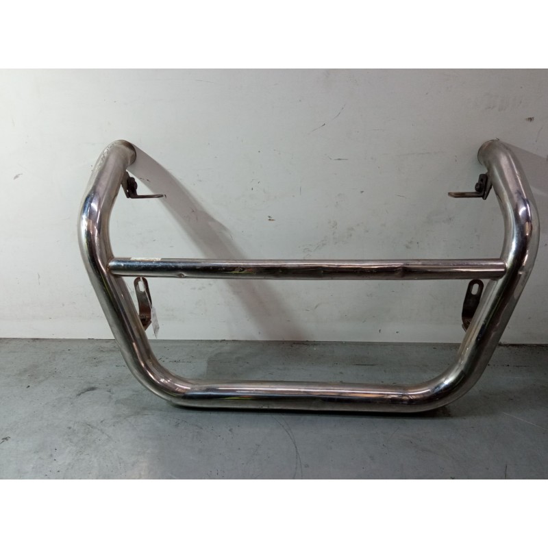 Recambio de defensa delantera para suzuki grand vitara ii (jt, te, td) 1.9 ddis a las 4 ruedas (jt419, td44, jb419wd, jb419xd) r