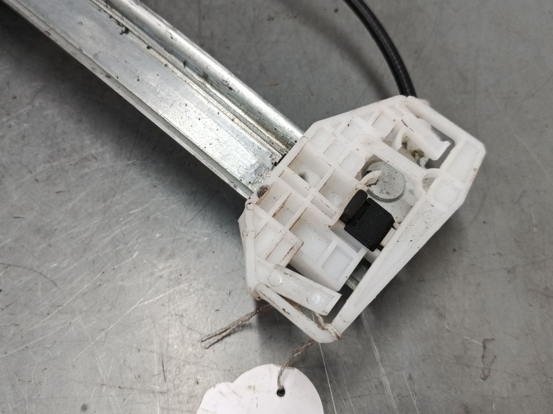 Recambio de elevalunas electrico trasero izquierdo para bmw 3 (e90) 320 d referencia OEM IAM 71002603  