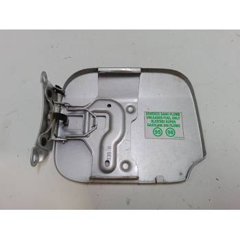 TAPA EXTERIOR COMBUSTIBLE 
