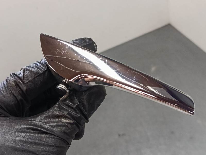 Recambio de maneta interior puerta delantera derecha para opel zafira tourer c (p12) 1.4 (75) referencia OEM IAM   