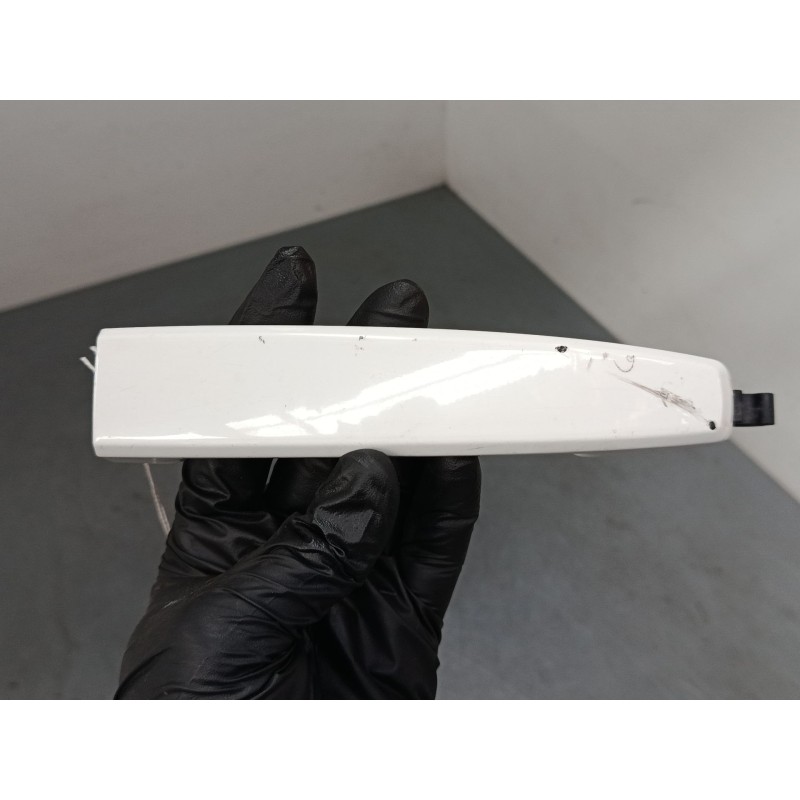Recambio de maneta exterior puerta delantera izquierda para opel zafira / zafira family b (a05) 1.7 cdti (m75) referencia OEM IA