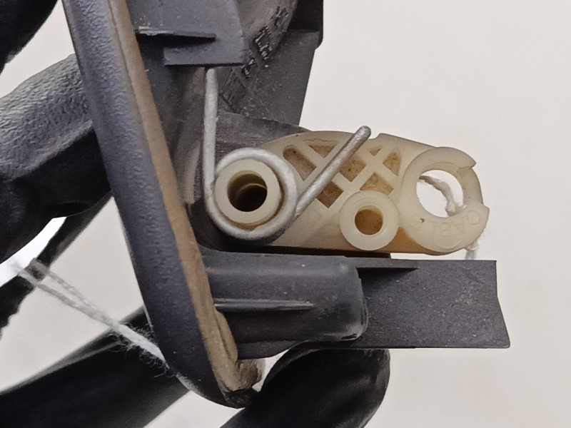 Recambio de maneta interior puerta delantera derecha para opel vivaro a furgoneta (x83) 1.9 dti (f7) referencia OEM IAM 99035101