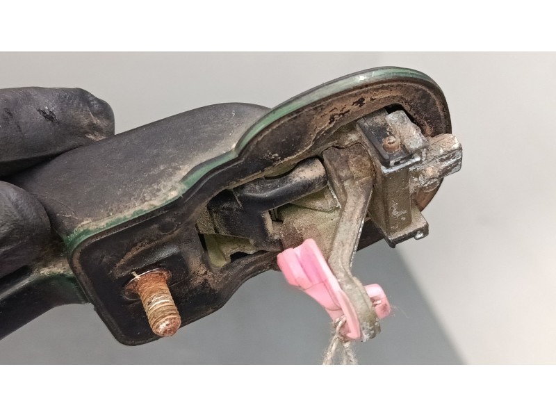 Recambio de maneta exterior puerta delantera izquierda para nissan terrano ii (r20) 2.7 td 4wd referencia OEM IAM   