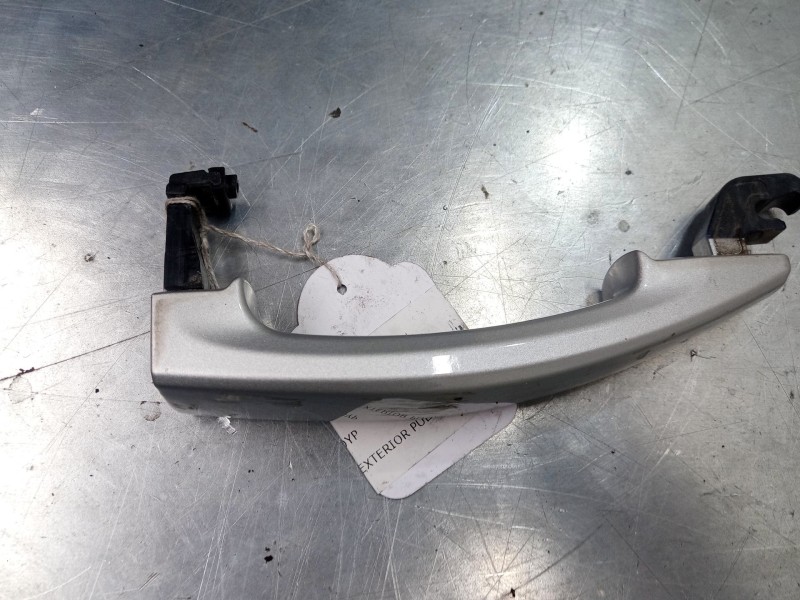 Recambio de maneta exterior puerta delantera izquierda para opel vectra c (z02) 1.9 cdti (f69) referencia OEM IAM   