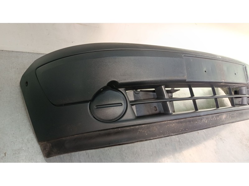 Recambio de paragolpes delantero para renault kangoo express (fc0/1_) 1.2 16v (fc05, fc0w, fc1d, fc1p, fc1k, fc0t) referencia OE