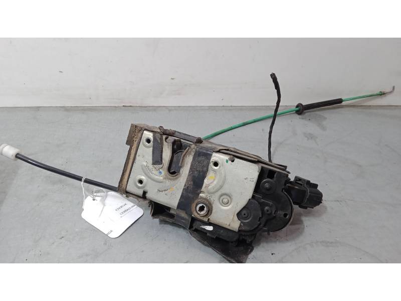 CERRADURA PUERTA DELANTERA IZQUIERDA 