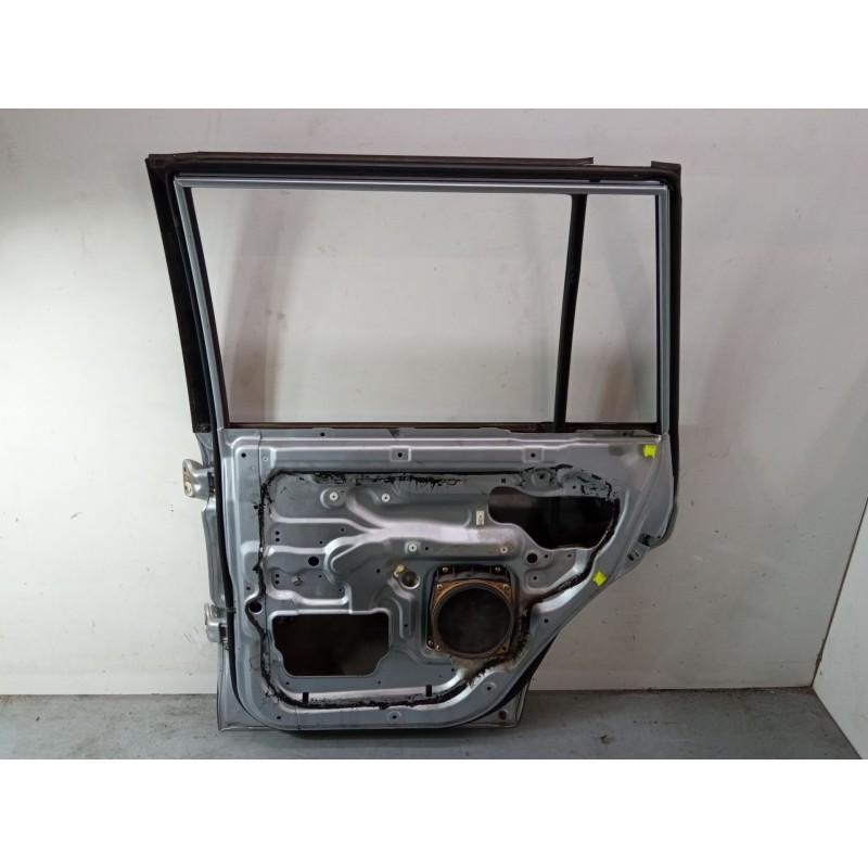 Recambio de puerta trasera derecha para mitsubishi montero sport i (k7_, k9_) 2.5 td (k94w, k74t) referencia OEM IAM   