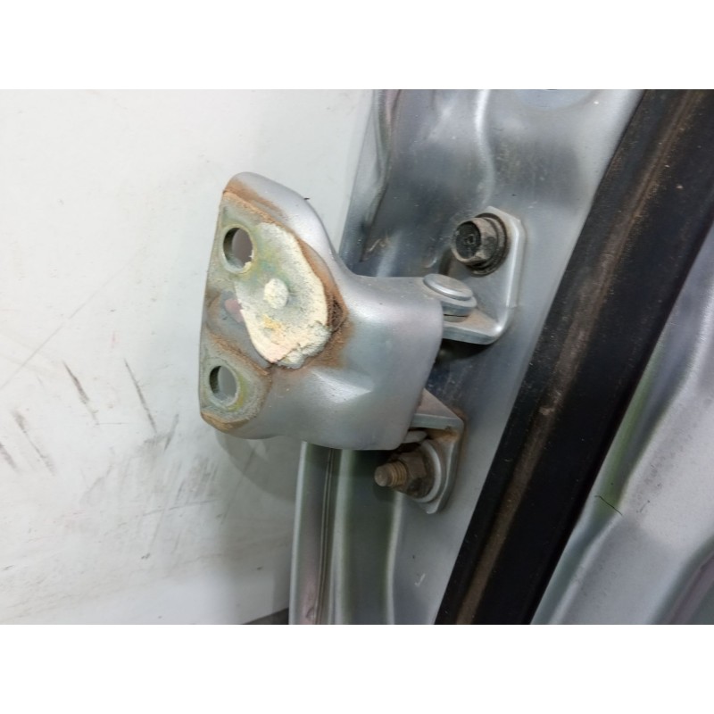 Recambio de puerta trasera derecha para mitsubishi montero sport i (k7_, k9_) 2.5 td (k94w, k74t) referencia OEM IAM   