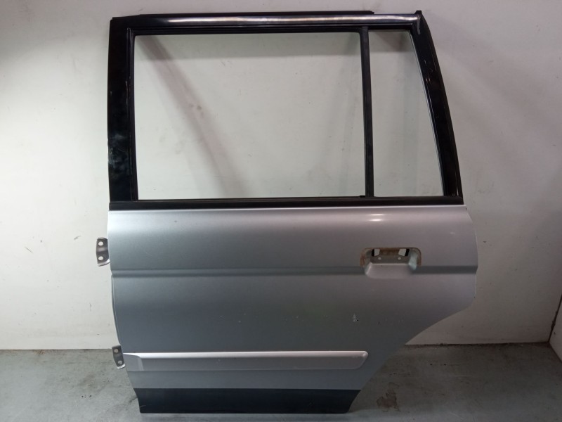 Recambio de puerta trasera izquierda para mitsubishi montero sport i (k7_, k9_) 2.5 td (k94w, k74t) referencia OEM IAM   