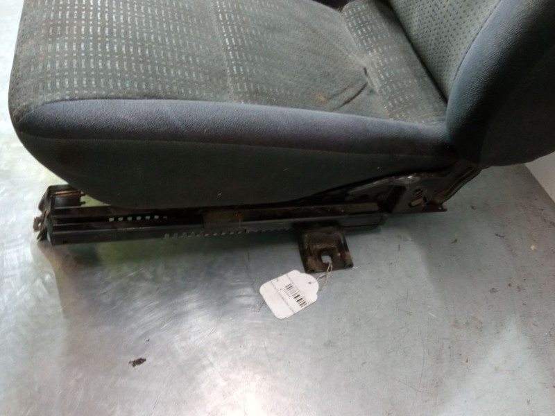 Recambio de asiento delantero derecho para mitsubishi montero sport i (k7_, k9_) 2.5 td (k94w, k74t) referencia OEM IAM   