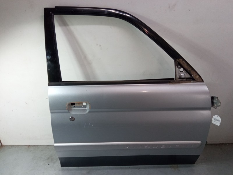 Recambio de puerta delantera derecha para mitsubishi montero sport i (k7_, k9_) 2.5 td (k94w, k74t) referencia OEM IAM   