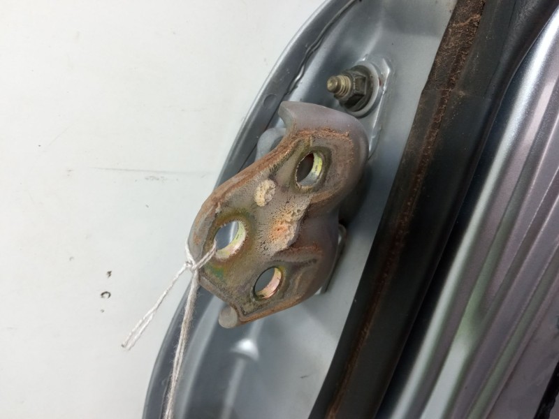 Recambio de puerta delantera derecha para mitsubishi montero sport i (k7_, k9_) 2.5 td (k94w, k74t) referencia OEM IAM   