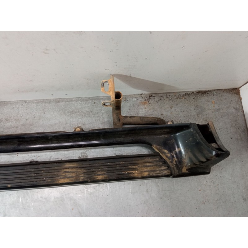 Recambio de estribo izquierdo para mitsubishi montero sport i (k7_, k9_) 2.5 td (k94w, k74t) referencia OEM IAM   