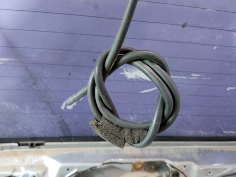 Recambio de porton trasero para mitsubishi montero sport i (k7_, k9_) 2.5 td (k94w, k74t) referencia OEM IAM   