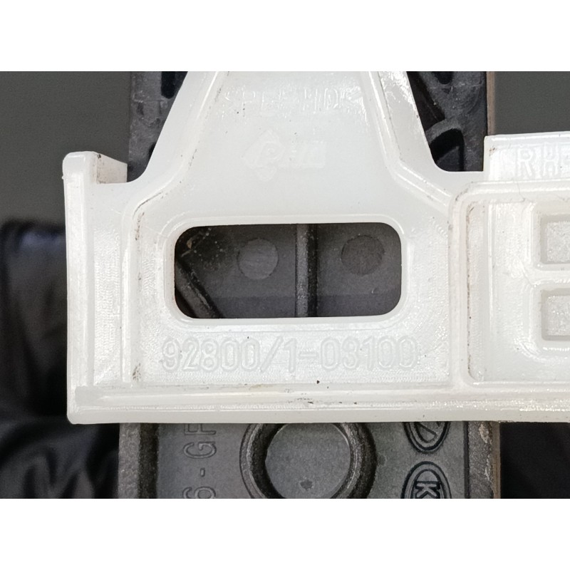 Recambio de maneta exterior puerta delantera derecha para kia sportage iv (ql, qle) 1.7 crdi referencia OEM IAM   