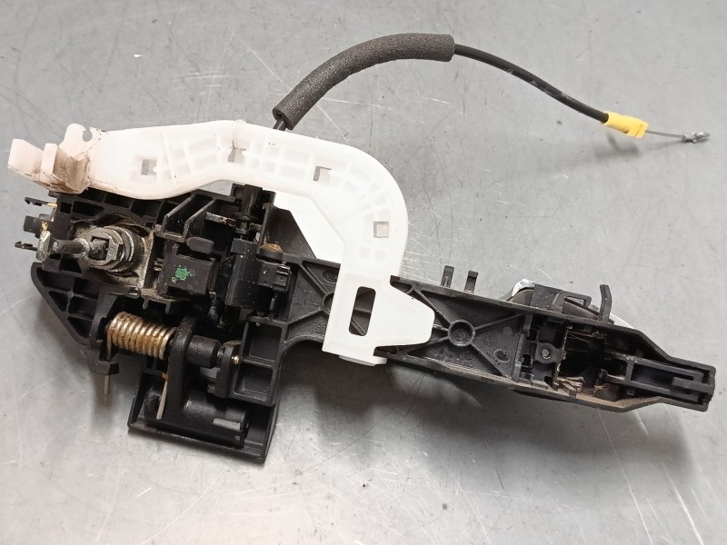 Recambio de maneta exterior puerta delantera izquierda para kia sportage iv (ql, qle) 1.7 crdi referencia OEM IAM   