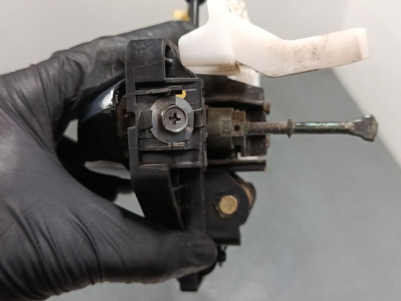 Recambio de maneta exterior puerta delantera izquierda para kia sportage iv (ql, qle) 1.7 crdi referencia OEM IAM   