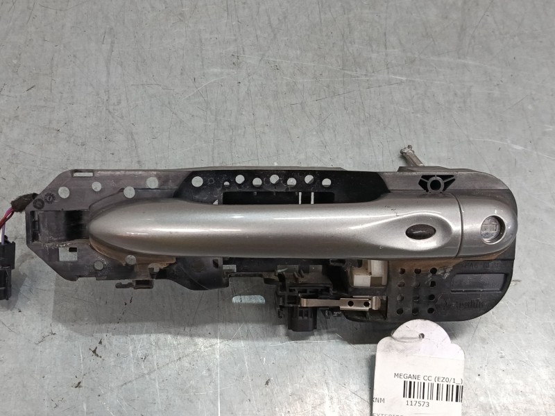 Recambio de maneta exterior puerta delantera izquierda para renault megane cc (ez0/1_) 1.2 tce (ez16) referencia OEM IAM 8060700