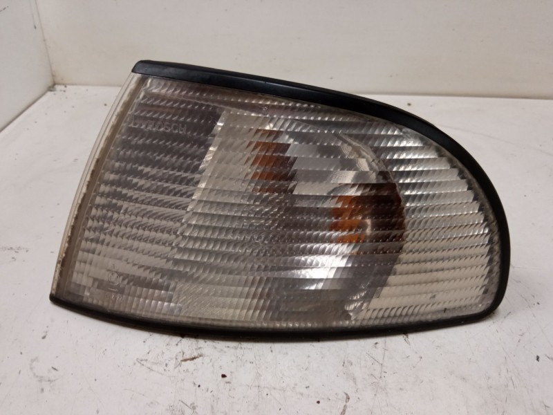 Recambio de intermitente delantero izquierdo para audi a4 b5 avant (8d5) 1.8 referencia OEM IAM   