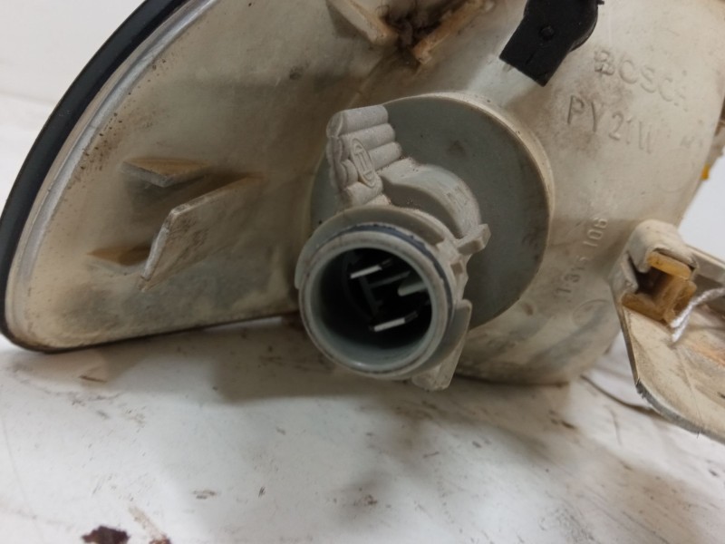 Recambio de intermitente delantero izquierdo para audi a4 b5 avant (8d5) 1.8 referencia OEM IAM   
