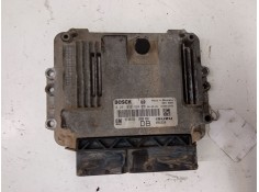 Recambio de centralita motor uce para opel astra h station wagon (a04) 1.7 cdti (l35) referencia OEM IAM 55560810 0281012694 