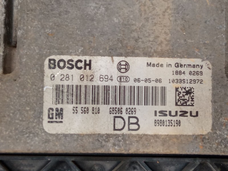 Recambio de centralita motor uce para opel astra h station wagon (a04) 1.7 cdti (l35) referencia OEM IAM 55560810 0281012694 