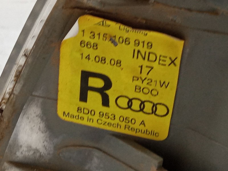 Recambio de intermitente delantero derecho para audi a4 b5 avant (8d5) 1.8 referencia OEM IAM 8D0953050A  