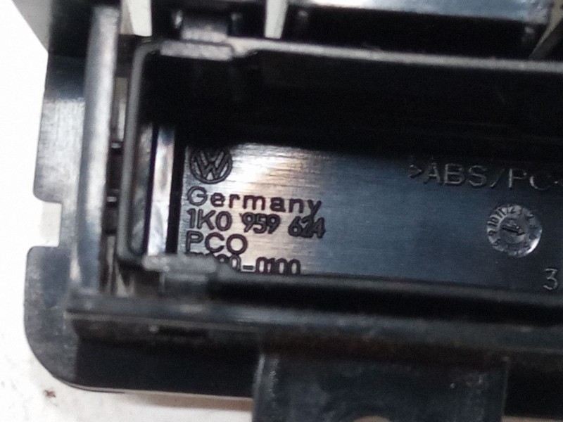 Recambio de warning para seat leon (1p1) 1.6 referencia OEM IAM   