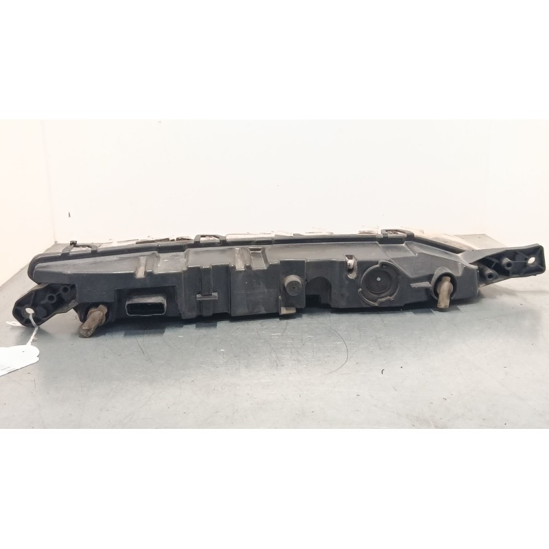 Recambio de faro luz diurna izquierdo para citroën grand c4 spacetourer (3a_, 3e_) 2.0 bluehdi 160 referencia OEM IAM 9822653280