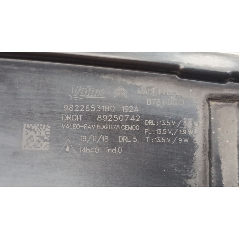 Recambio de faro luz diurna derecho para citroën grand c4 spacetourer (3a_, 3e_) 2.0 bluehdi 160 referencia OEM IAM 9822653180  