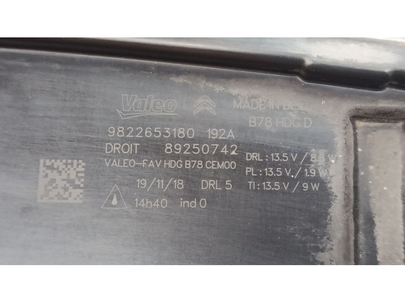Recambio de faro luz diurna derecho para citroën grand c4 spacetourer (3a_, 3e_) 2.0 bluehdi 160 referencia OEM IAM 9822653180  
