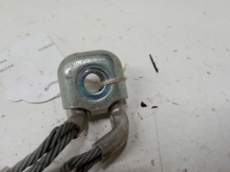 Recambio de anclaje cinturon trasero izquierdo para seat leon (1p1) 1.6 referencia OEM IAM   