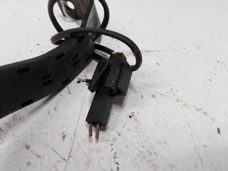 Recambio de anclaje cinturon delantero izquierdo para seat leon (1p1) 1.6 referencia OEM IAM   