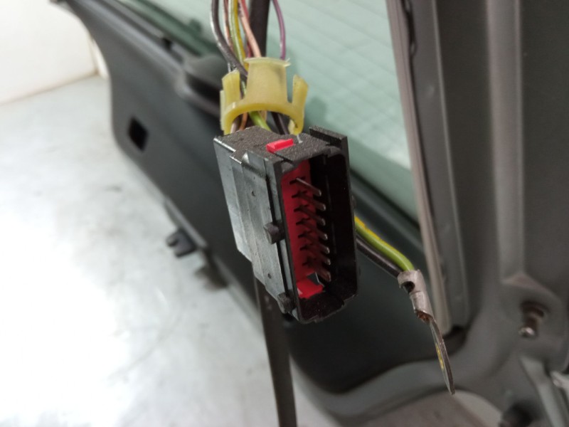 Recambio de porton trasero para peugeot 307 (3a/c) 1.4 16v referencia OEM IAM   