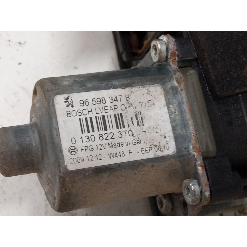 Recambio de elevalunas electrico trasero derecho para peugeot 308 i (4a_, 4c_) 1.6 hdi referencia OEM IAM 0130822370  