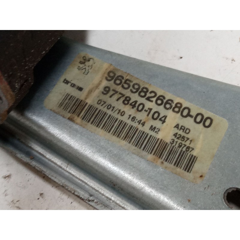 Recambio de elevalunas electrico trasero derecho para peugeot 308 i (4a_, 4c_) 1.6 hdi referencia OEM IAM 0130822370  