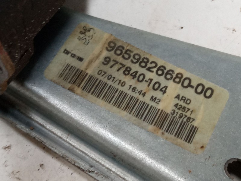 Recambio de elevalunas electrico trasero derecho para peugeot 308 i (4a_, 4c_) 1.6 hdi referencia OEM IAM 0130822370  