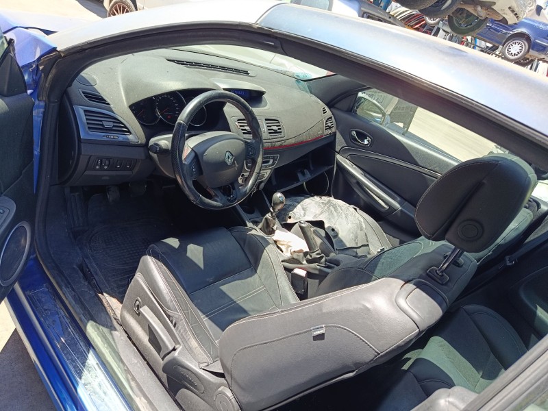 renault megane cc (ez0/1_) del año 2018