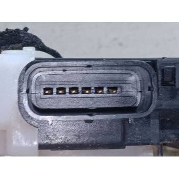 CERRADURA PUERTA DELANTERA DERECHA 
