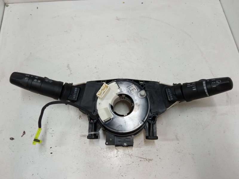 Recambio de mando luces para nissan note (e11, ne11) 1.4 referencia OEM IAM   