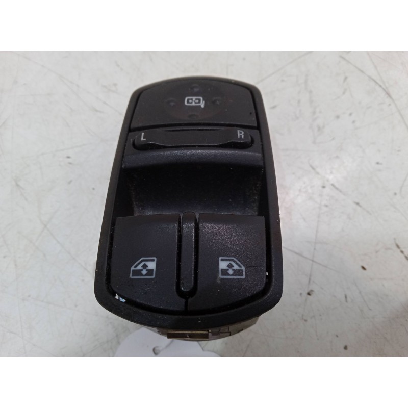 Recambio de mando elevalunas delantero izquierdo para opel corsa d (s07) 1.4 (l08, l68) referencia OEM IAM   