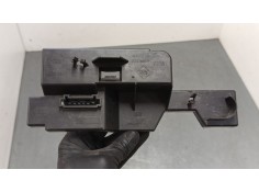 Recambio de portalampara piloto derecho para porsche boxster (986) 2.7 referencia OEM IAM 393644  
